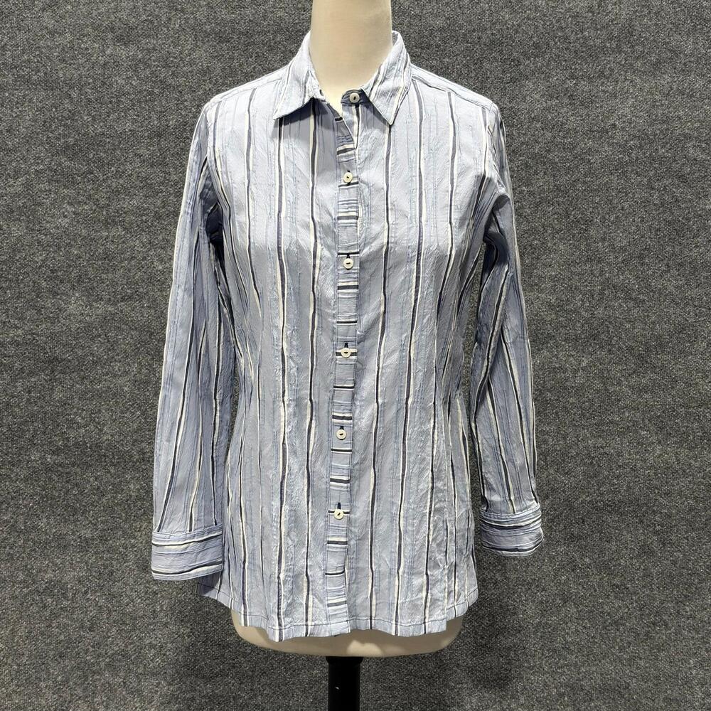 Foxcroft Shirt Womens 6 Blue Stripe Stretch Crinkle Button Front Long Sleeve Top